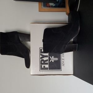 Frye Myra Booties 7.5 Black
